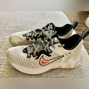 Nike Giannis Immortality Force Field Shoe Pink White Clear Women’s 8.5